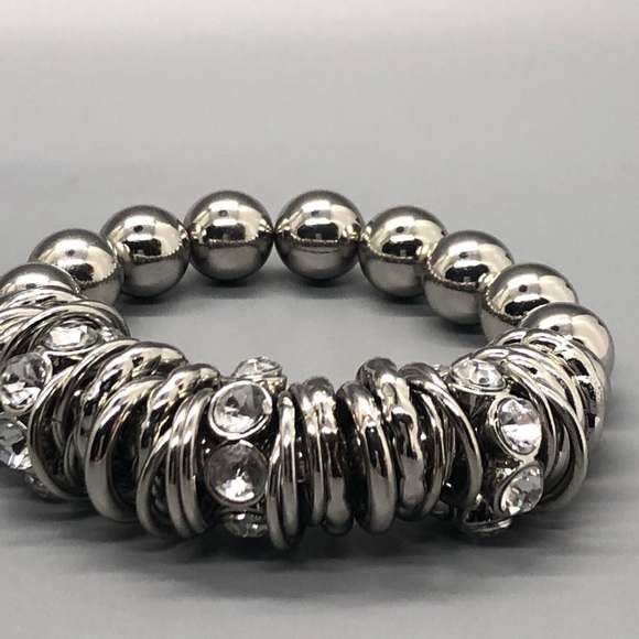 Uptown Funk silver and Clear Bracelet - Picture 1 of 4